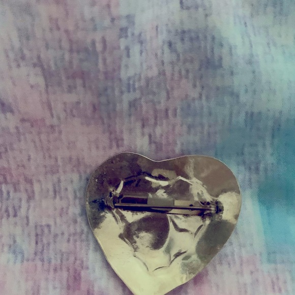 Pin - Picture 3 of 3